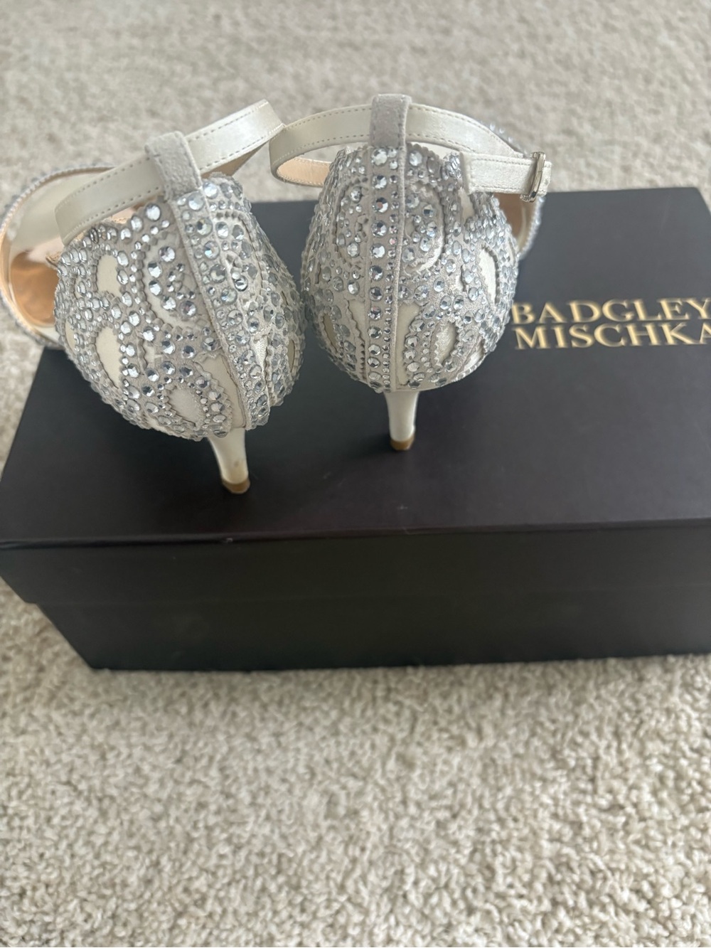 Badgley Mischka Ivory Satin Crystal-Embellished T-Strap Heels. Like New.